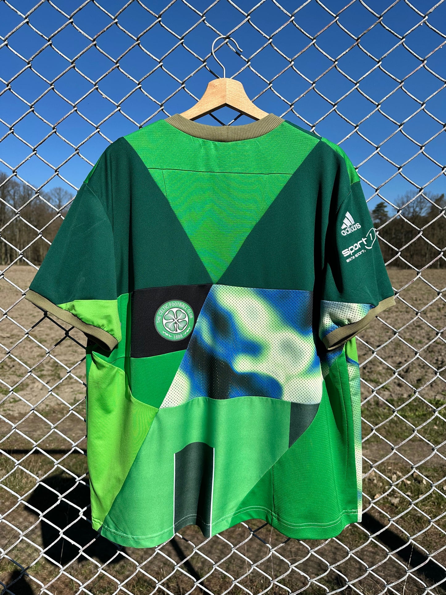 1OF1OF1 UPCYCLED FOOTBALL JERSEY